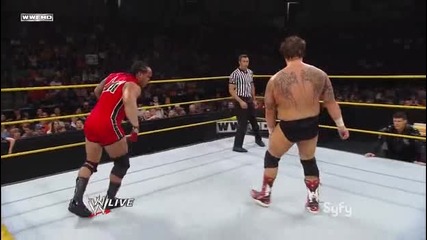 Wwe N X T 29/06/10 Mvp vs Husky Harris 