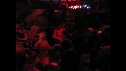 Linoleum (live at the Sax, Plovdiv 2004) 