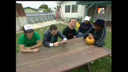 Jackass and Snoop Dogg 