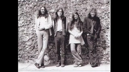 Spirogyra - 09 Love is a Funny Think