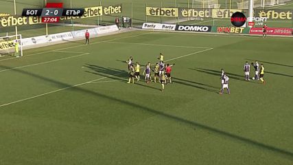 Героят на Ботев с червен картон