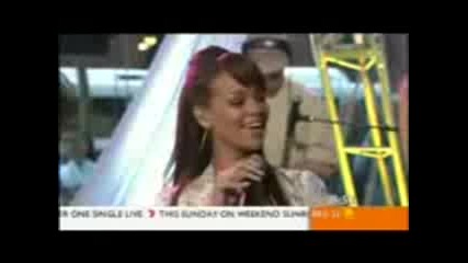 Rihanna - S.o.s.(live Sunrise 2006.06.01)