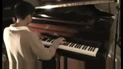Izvesni Pesni Izsvirini na piano :)