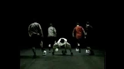 Nike - Freestyle Football