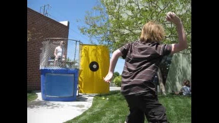 Slideshow Dunk Tim