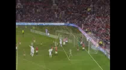 Manchester United 4 - 3 Europe Xi