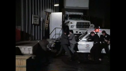 Moonlighting/съдружници по неволя 5x08 Брус бой