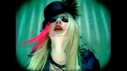 Avril Lavigne - Hot ( official video )