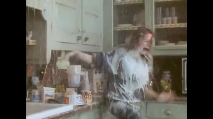 Diane Keaton's blender fail