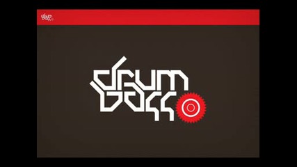 Drum And Bass (noisia Remix - Sweet Dreams)