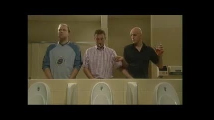 Как мъжете ходят до тоалетна :)