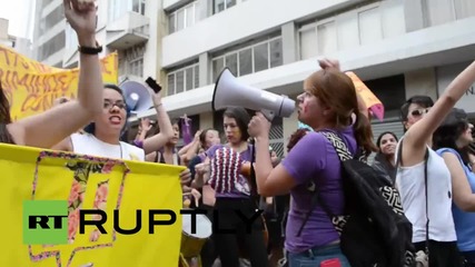 Brazil: 'SlutWalk' hits Sao Paulo calling for legalisation of abortion *EXPLICIT*