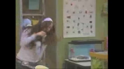 Lilly And Miley Singing