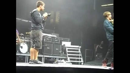 Justin Bieber Brings Sister on Stage - Regina, Sk (9-16-10)