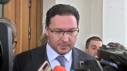 Захариева: Единодушно се реши да поканим Зеленски на първия Председателски съвет