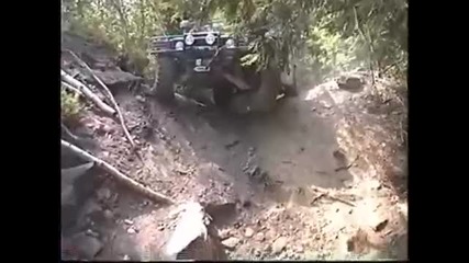 Hummer H1 off - road
