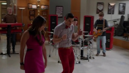 Jumpin' Jumpin' - Glee Style (season 5 episode 10)