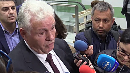Монтират обезопасителни врати на две метростанции