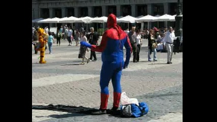 Спасете Spiderman