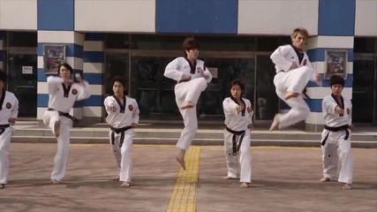 Корейските Тигри Taekwon-do демонстрация !