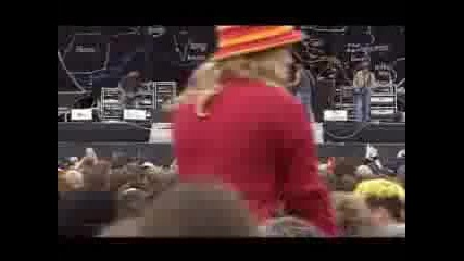 3 Doors Down - Let Me Go - Live 