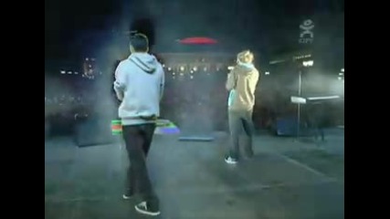 Skiller & Ramon beatboxing (loop Live 2008 Sofia) 