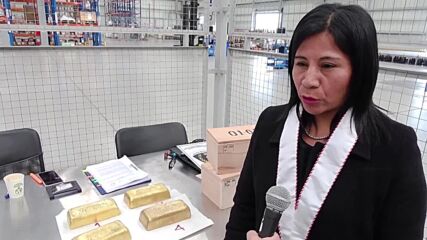 Разбиха престъпна група, опитала да изнесе 45 кг злато от Перу (ВИДЕО)
