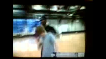Justin And Usher Play Basketball