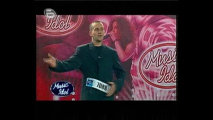 Boqn Mitev razbiva jurito na Music Idol