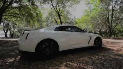 Lamborghini Murcielago vs. Nissan Gt-r Street Race