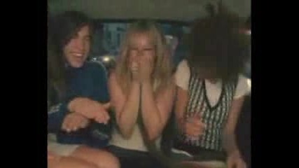 Hilary Duff - Wake Up