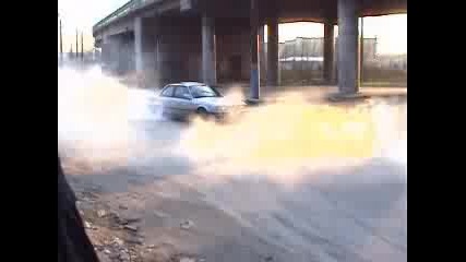 Bmw - E30 Drift пука гуми не е за изпускане