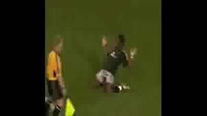 Didier Drogba Skills with Chelsea Fc