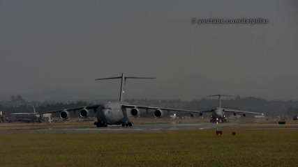 Usaf C-5 Galaxy отблизо-излитане от Abbotsford