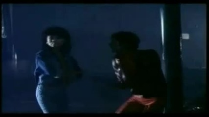 Thriller - Michael Jackson - official music video -