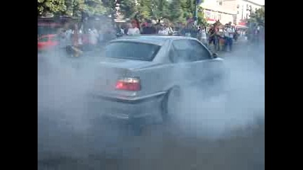 Bmw E36 Power - burnout