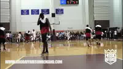 Chris Brown Dunks At Luda Celebrity Game