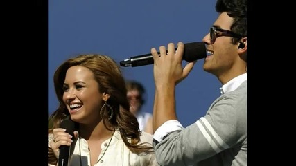 Снимки на Jonas Brothers и Demi Lovato от Arthur Ashe Kids Day 2010 