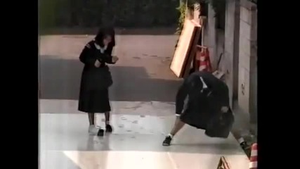 Тия японци са луди!