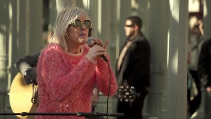 Ellie Goulding - Lights ( Crash Concert )
