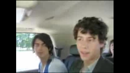 Jonas Brothers - first kiss , Nick - wild side