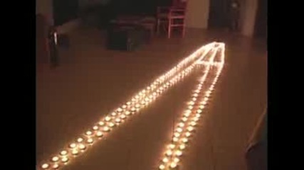 Оптическа илюзия със свещи 