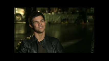 Taylor Lautner On Set Video Interview The Twilight Saga New Moon 
