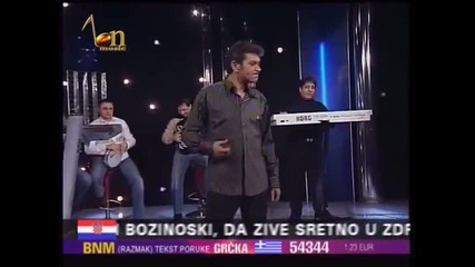 Sinan Sakic - Umrecu s osmehom
