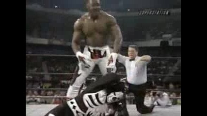 W C W Thunder 01.07.1999 - La Parka vs Booker T 