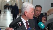 Военният министър: Българската армия не продава оръжие