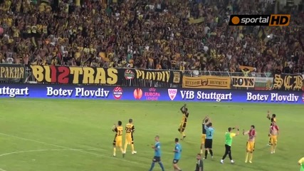 Нахлуване и радост след края на мача Ботев Пловдив - Щутгарт 1:1