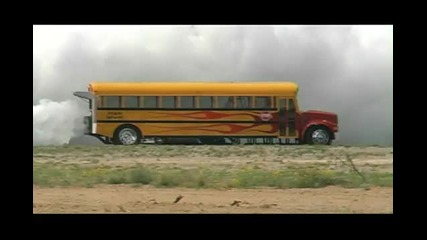 Най - бързият автобус - 563 km/h