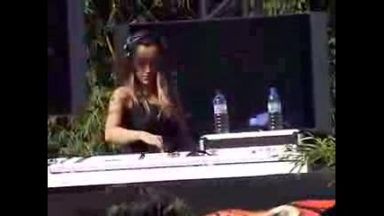 Dj Kitty At Rave Jumanji