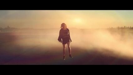 Ellie Goulding - Burn